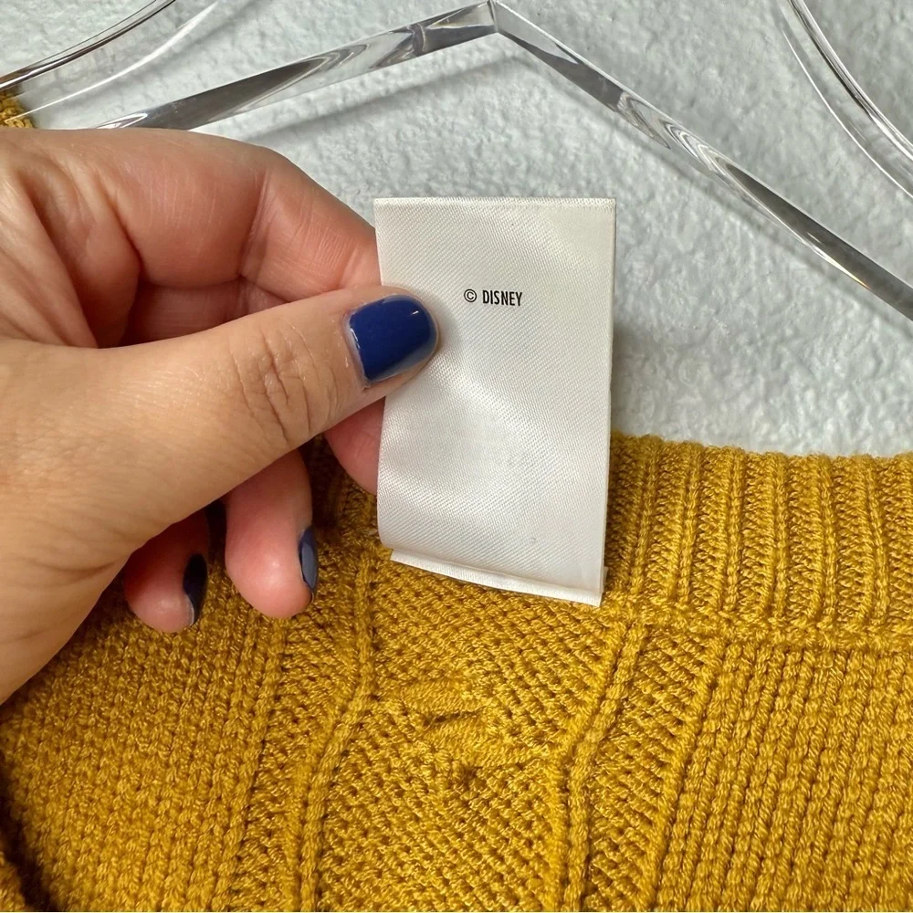 Disney Donald Duck Mustard Women’s Cable Knit Crewneck Women’s Sweater Sz L - Picture 7 of 14